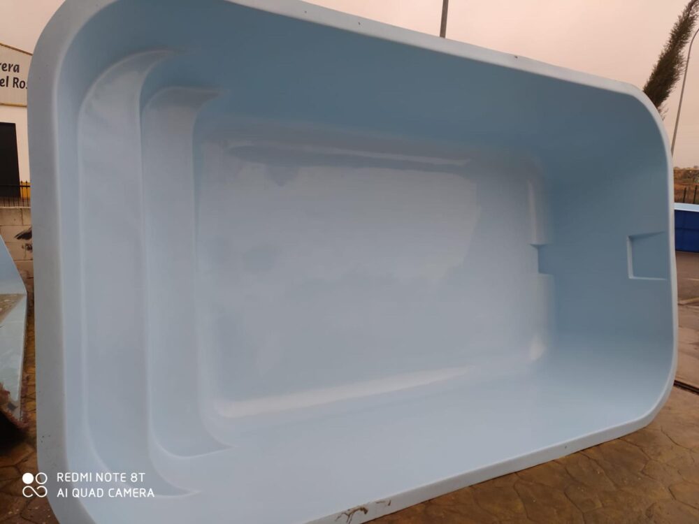 PISCINA MODELO TARIFA I 3,75M X 2,15M