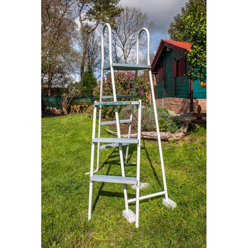 ESCADA DE SEGURANÇA GRE PARA PISCINAS DE SUPERFÍCIE 4